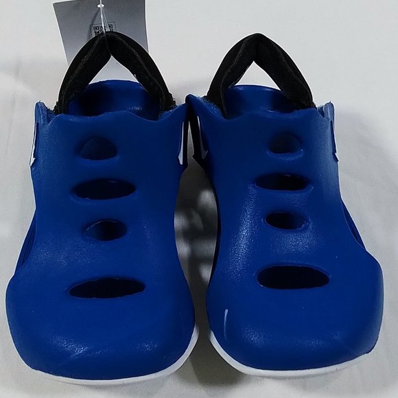 Nike Kids Blue and Black Sandals - Picture 2 of 6